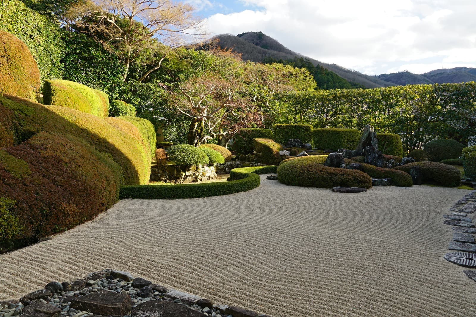 Raikyū-ji Temple