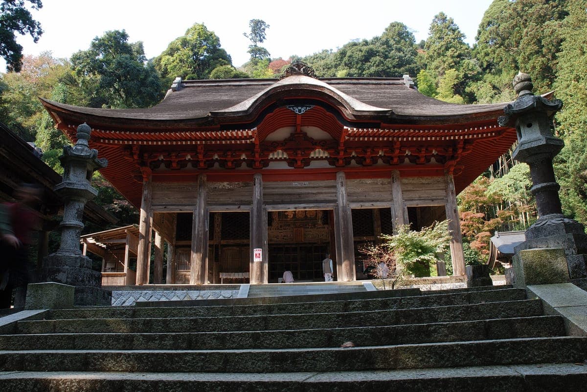 Autumn Koyo at Gakuen-ji Temple