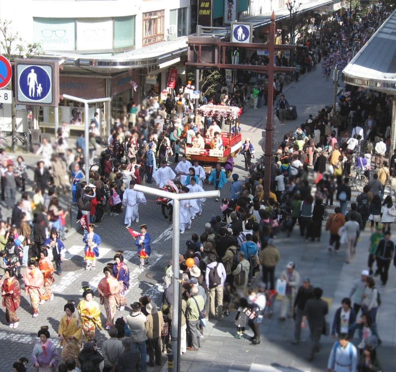 Shizuoka Matsuri (Ogosho Hanami Gyoretsu)