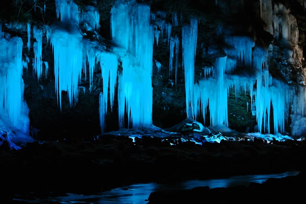 Illuminated Icicles of Chichibu (Chichibu Three Great Icicles)