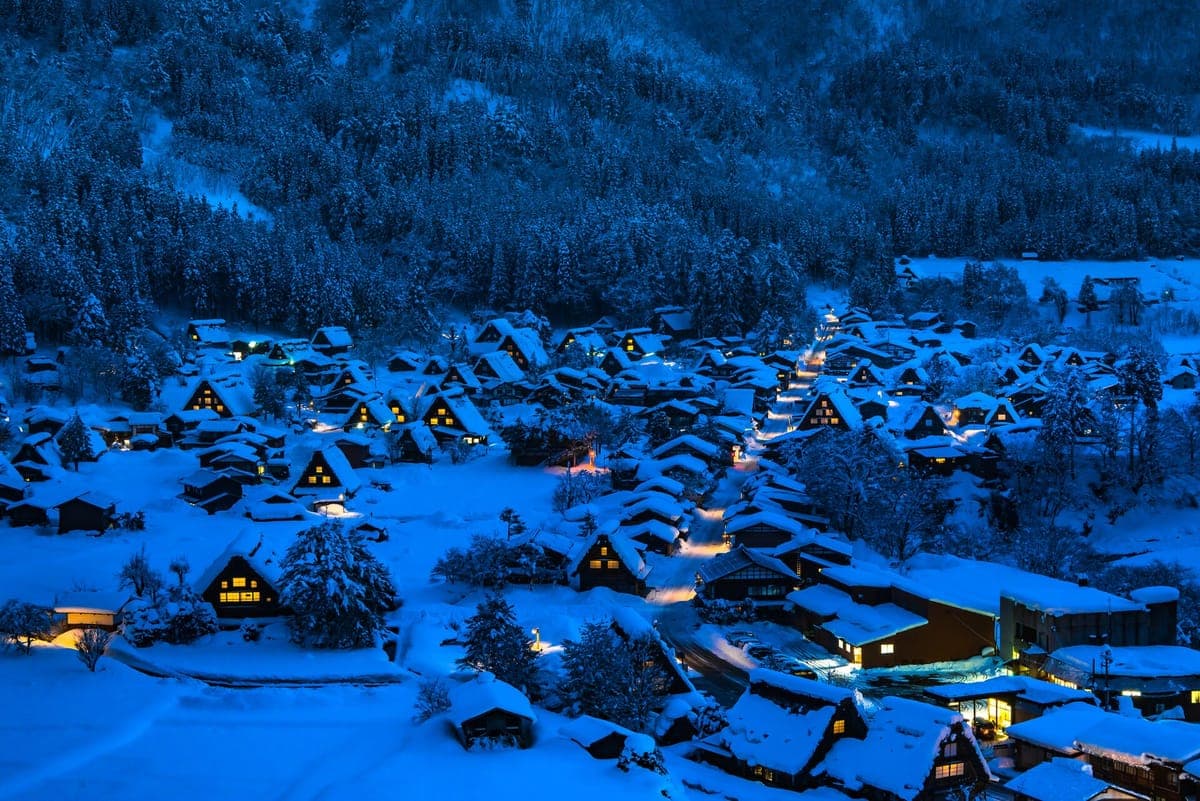 Winter Snow Scenery at Shirakawa-go