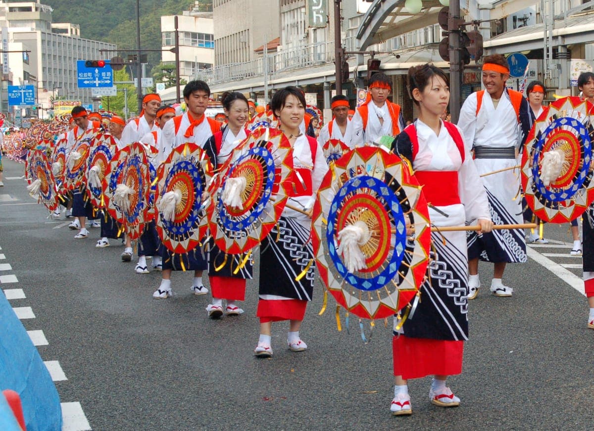 Tottori Shan Shan Matsuri