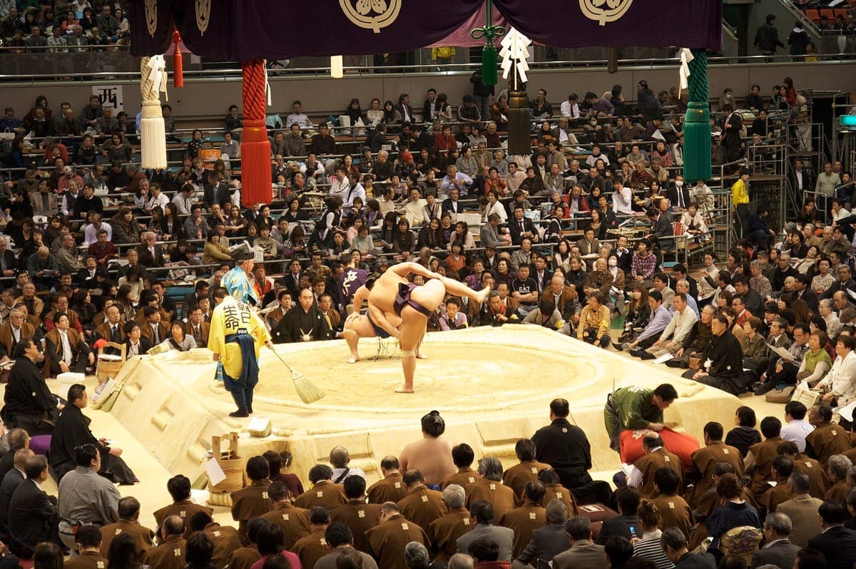 March Sumo Tournament