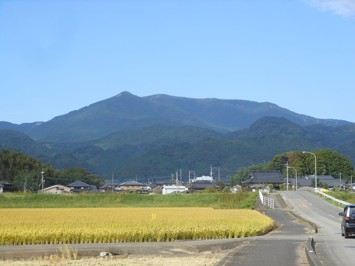 Tenzan Highland Trail