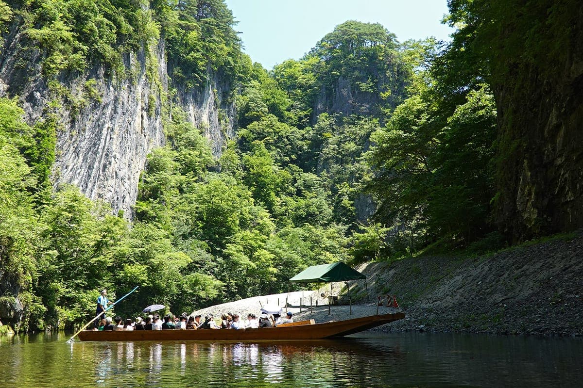 Geibikei Gorge