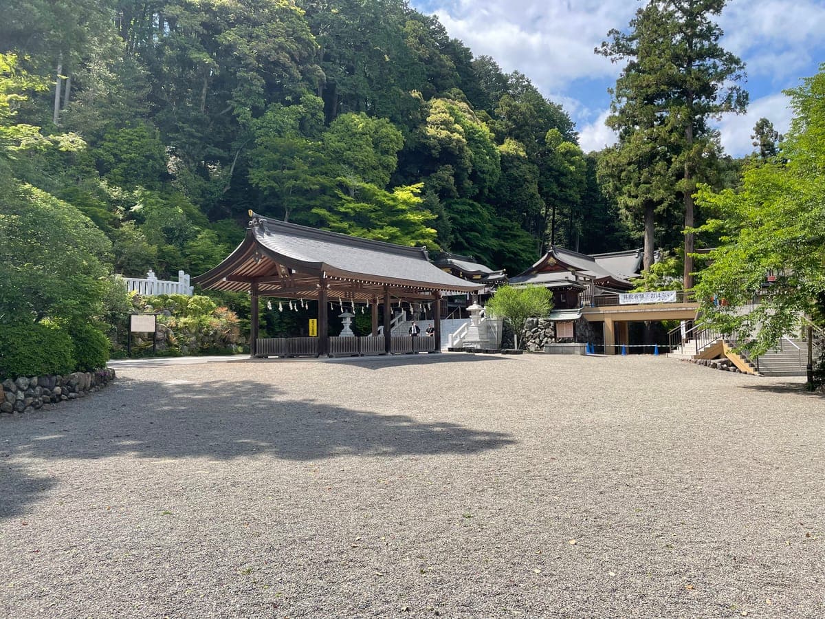Koma Shrine Hillside