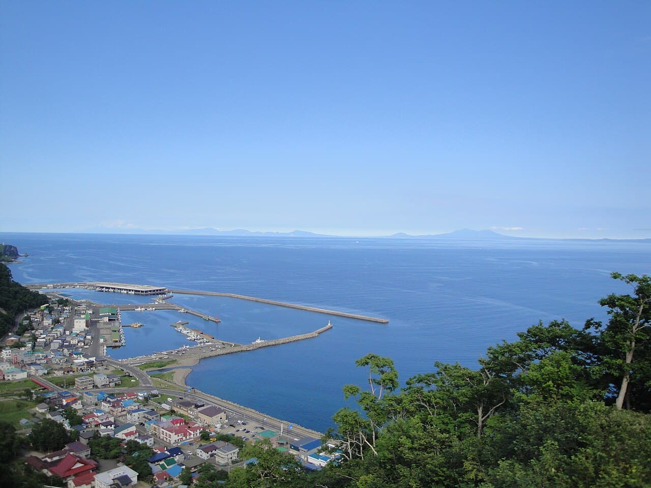 Rausu-Kunashiri Observatory