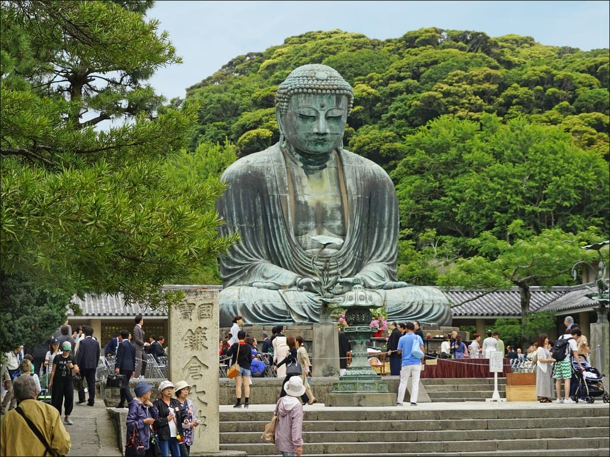 Enoshima and Kamakura