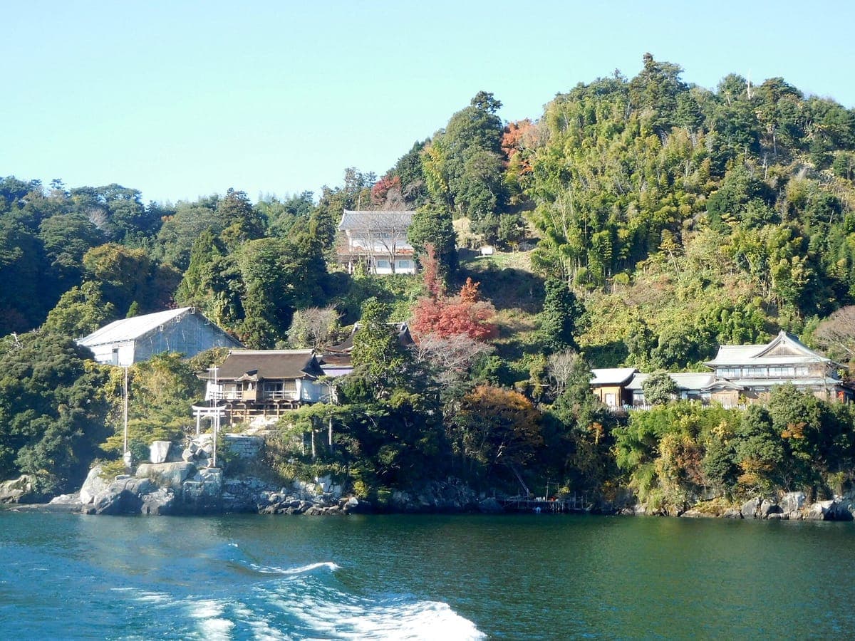 Chikubushima