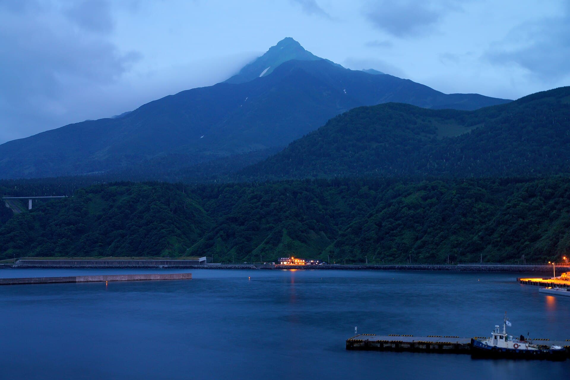 Mt Rishiri (Rishiri-Fuji)