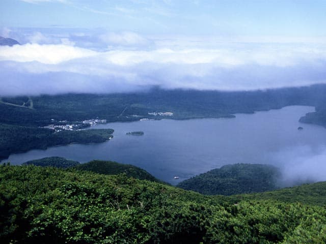 Akan Lake