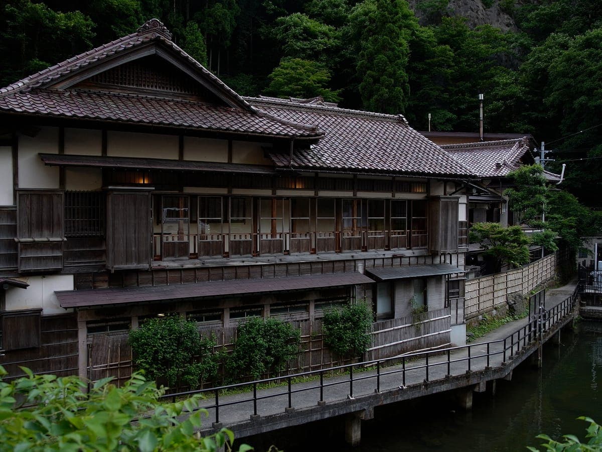 Aizu Higashiyama Onsen