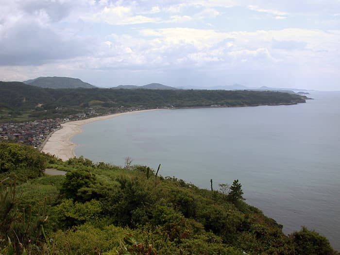 Kotogahama Beach (Singing Sand Beach)