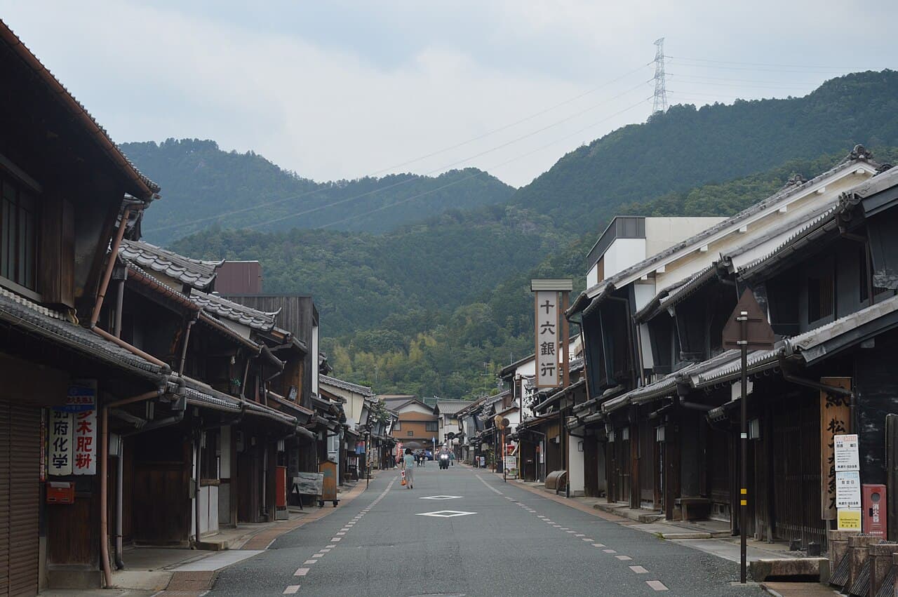 Mino Udatsu Townscape