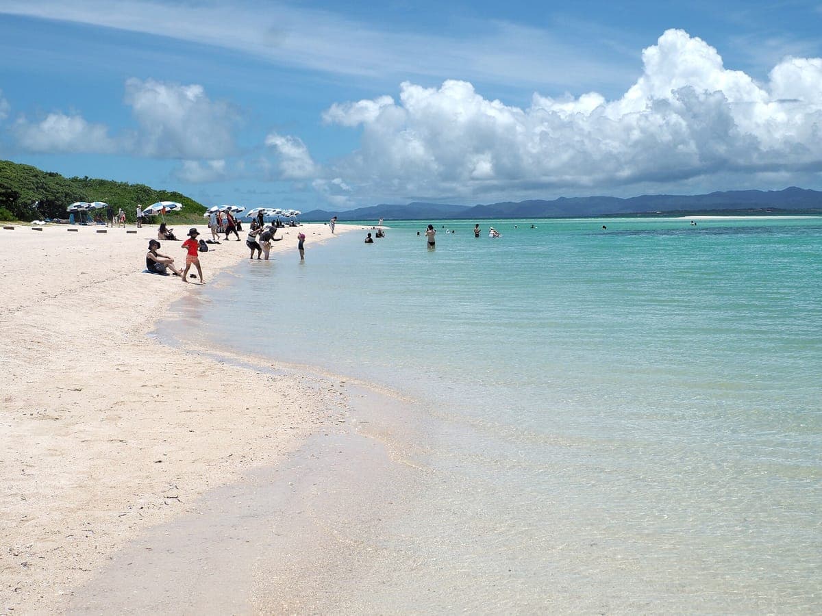 Kondoi Beach