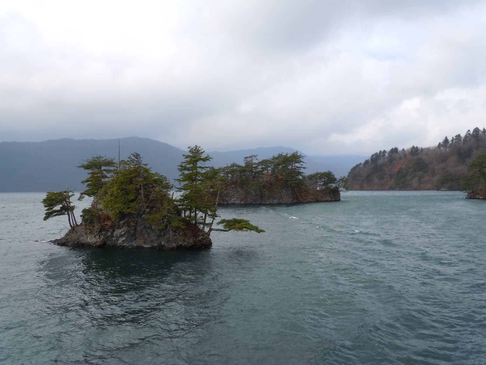 Ebisu Rock and Daikoku Rock