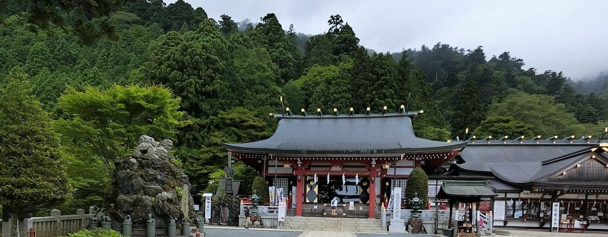 Mount Oyama (Oyama Afuri Shrine)
