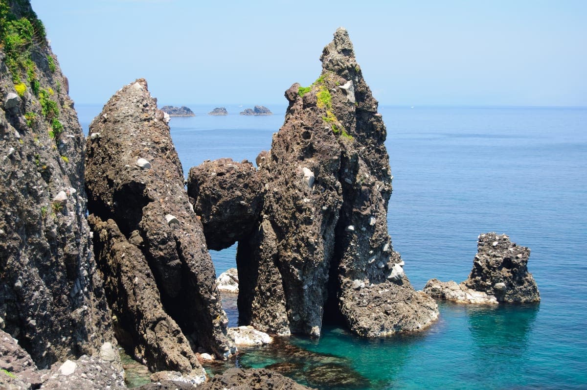 Hasakari-iwa Rock