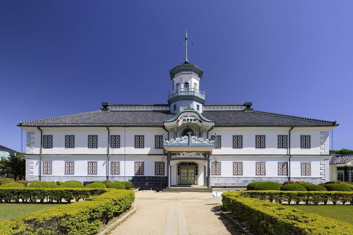 Kaichi School