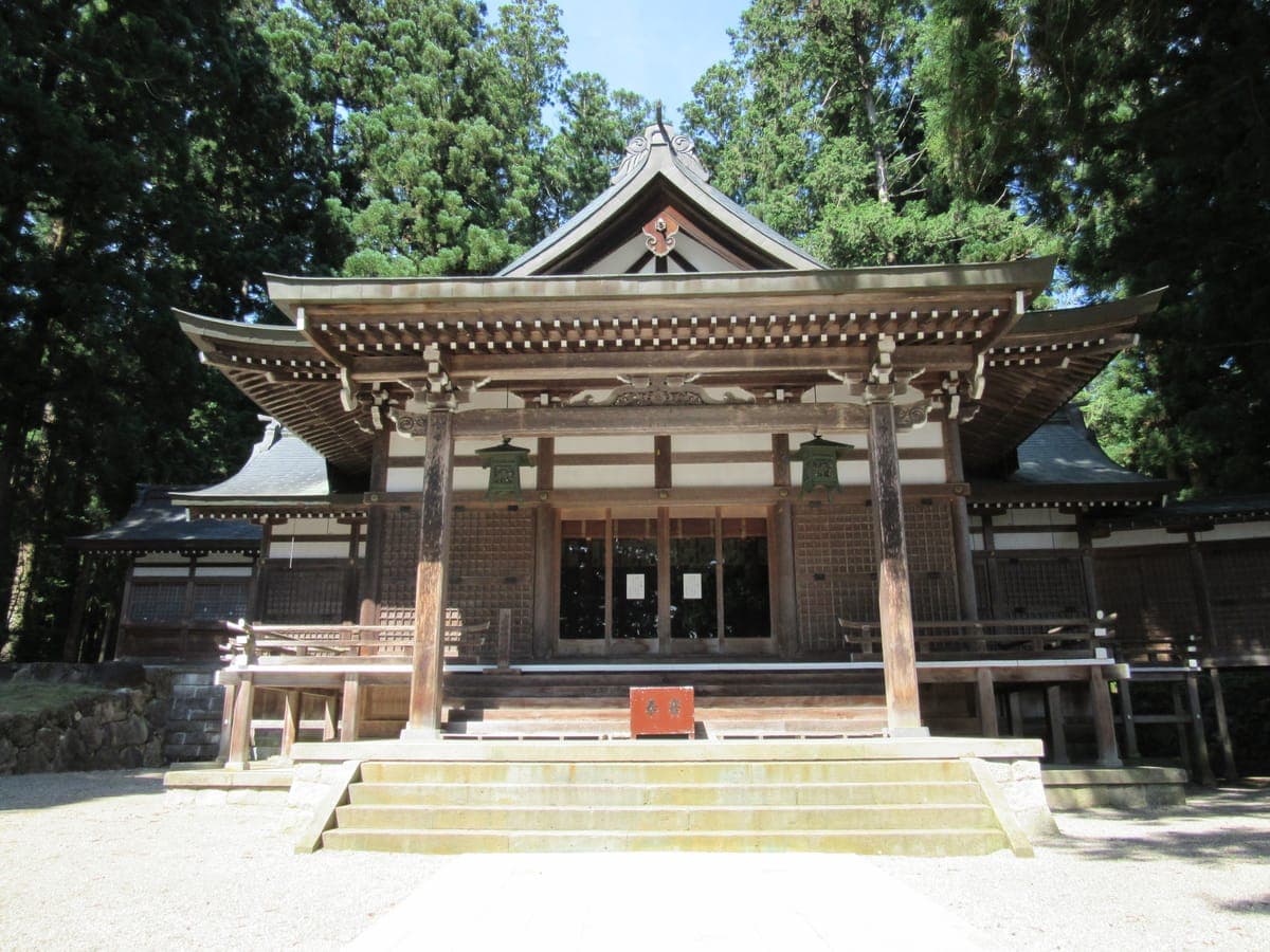 Ketawakamiya Shrine (Your Name / Hida-Furukawa)